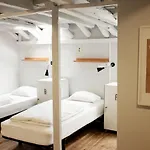 Goodmorning Solo Traveller * Lisboa