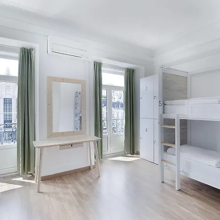 אכסניה Goodmorning Solo Traveller *