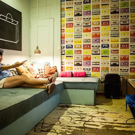 Goodmorning Solo Traveller ליסבון