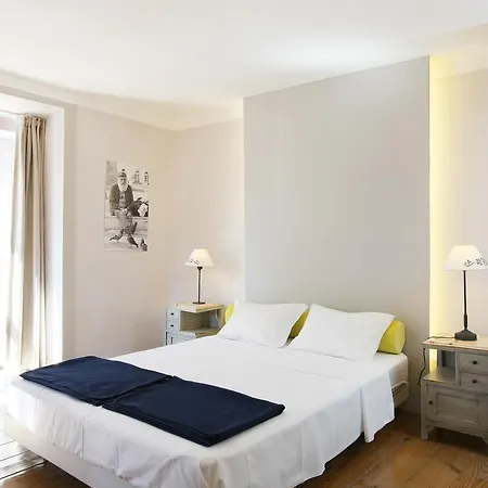 אכסניה Goodmorning Solo Traveller *