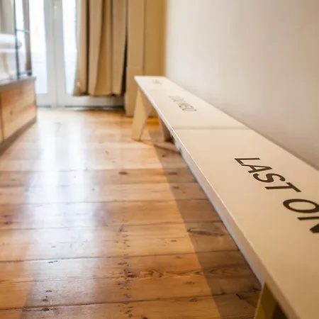 Goodmorning Solo Traveller بيت شباب Lisboa