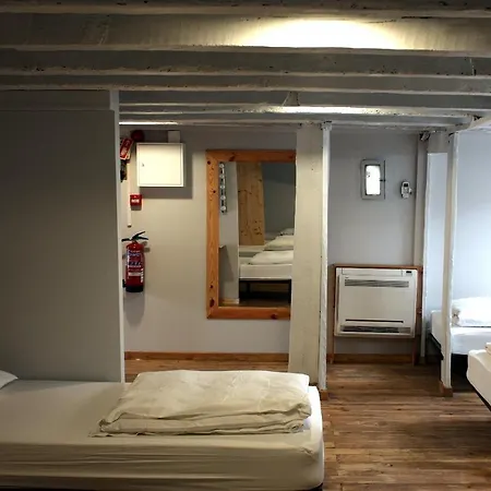 Hostel Goodmorning Solo Traveller Hostel Lisbon
