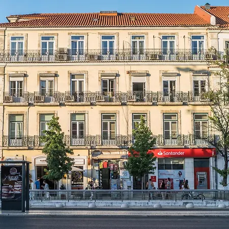 Goodmorning Solo Traveller Лиссабон