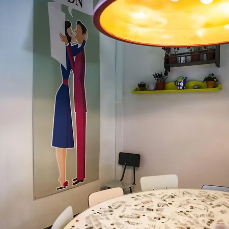 Хостел Goodmorning Solo Traveller *