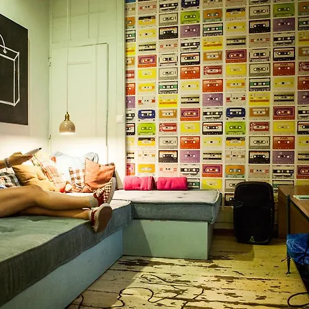 Goodmorning Solo Traveller Лиссабон