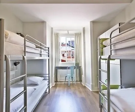 Goodmorning Solo Traveller Hostel *