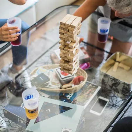 Goodmorning Solo Traveller Хостел *