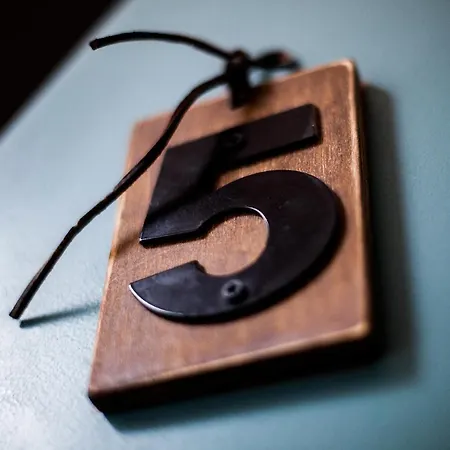 Goodmorning Solo Traveller Лиссабон