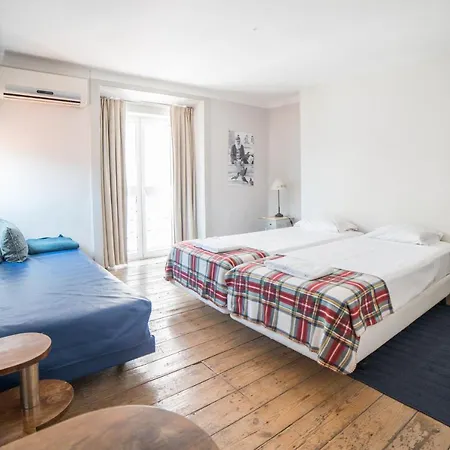 Goodmorning Solo Traveller Hostel *