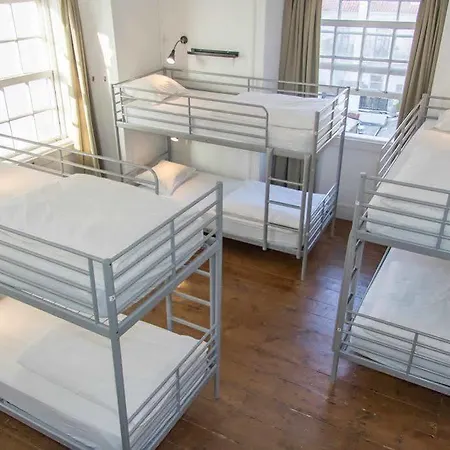 Goodmorning Solo Traveller Hostel Hostel