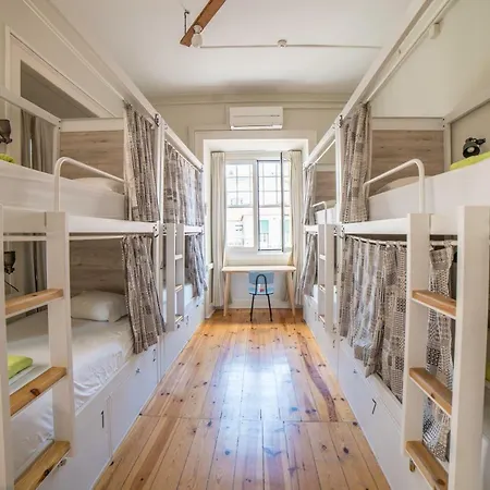 Hostel Goodmorning Solo Traveller Hostel Lisbon