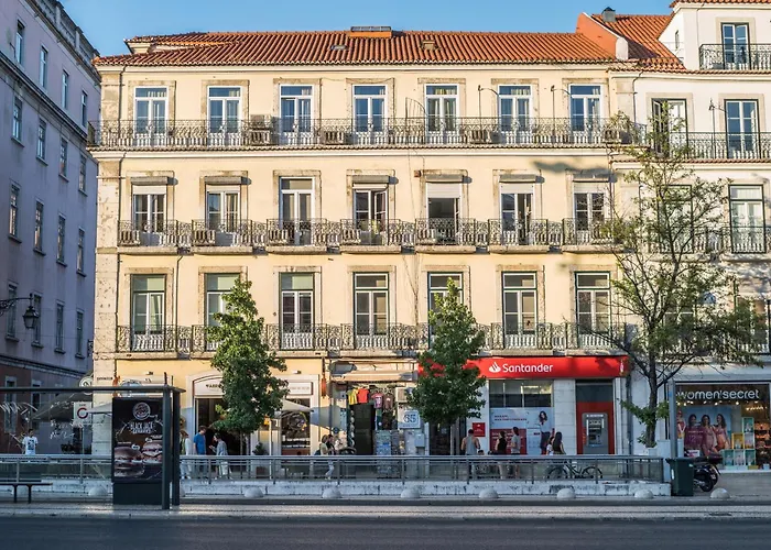 Goodmorning Solo Traveller Lisboa