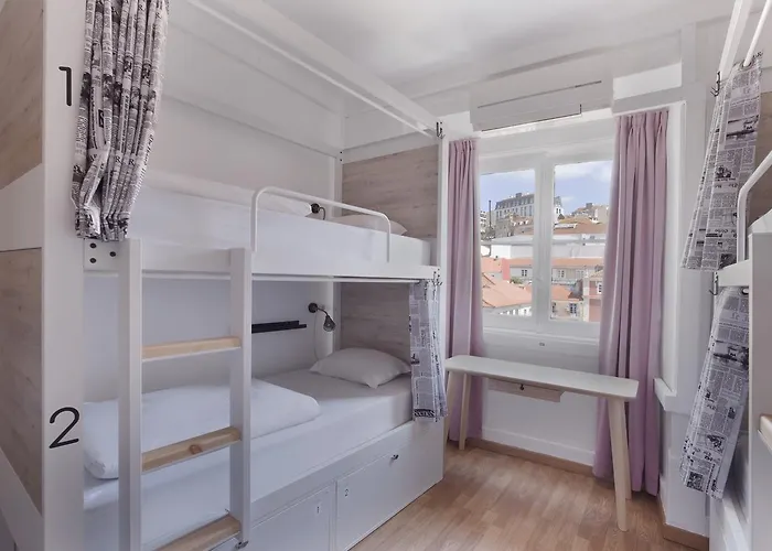 Goodmorning Solo Traveller بيت شباب Lisboa