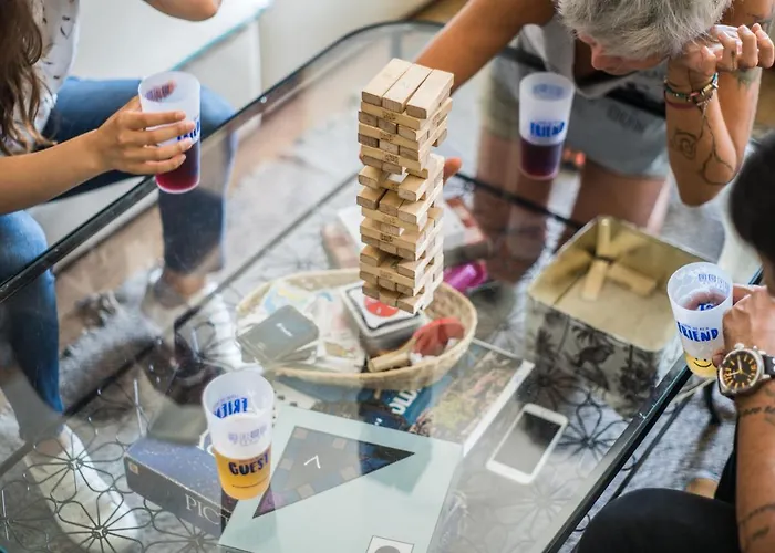 Goodmorning Solo Traveller بيت شباب *