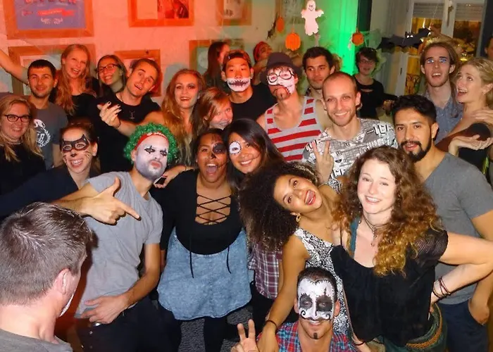 بيت شباب Goodmorning Solo Traveller